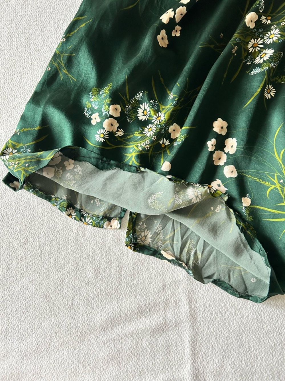 Reformation Frankie Silk Dress Green *altered* - Picture 14 of 15
